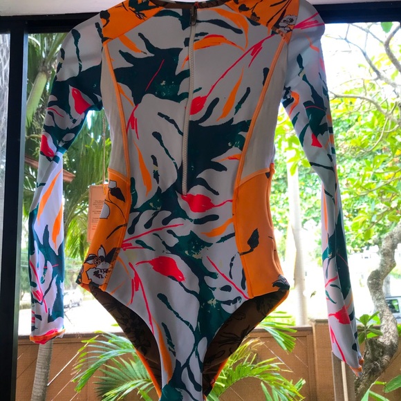 NWT Maaji Swimsuit - Picture 7 of 7